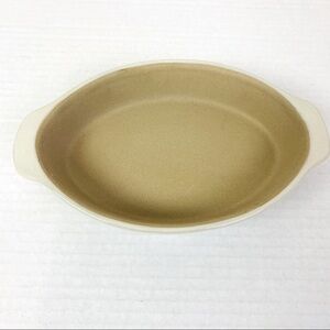 The Pampered Chef Small Oval French Vanilla Baker Stoneware 8” x 5”